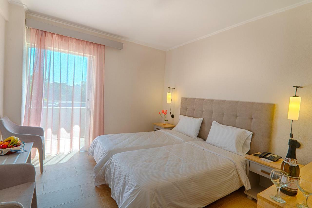 Nafsika Hotel - Adults Only Dassia  Ngoại thất bức ảnh